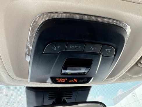 Used 2023 Toyota Corolla LE FWD image 27