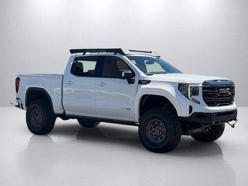 Used 2023 GMC Sierra 1500 AT4 AWD/4WD image 10