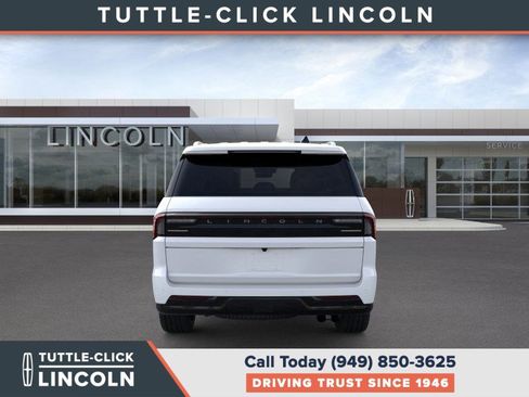 New 2025 Lincoln Navigator Black Label image 5
