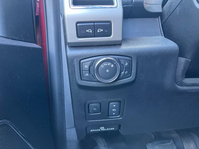 Used 2017 Ford F350 Lariat w/ Lariat Ultimate Package AWD/4WD image 23