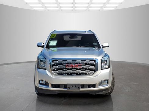 Used 2019 GMC Yukon XL Denali RWD image 2