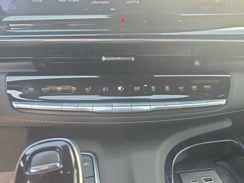 Used 2024 Cadillac Escalade Sport w/ LPO, ONYX Package AWD/4WD image 22