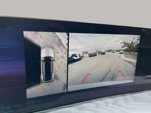 Used 2025 Cadillac Escalade IQ Sport 2 w/ LPO, ONYX Package image 34