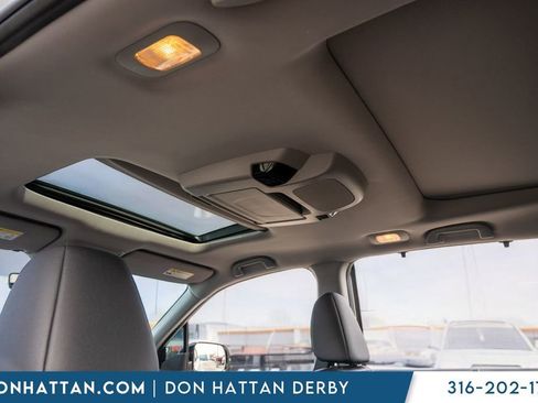 Used 2022 Honda Pilot Elite image 25