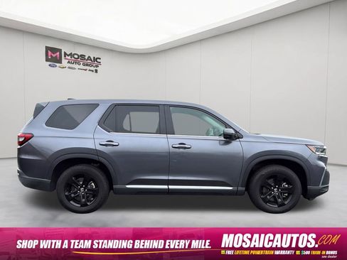 Used 2025 Honda Pilot EX-L image 9