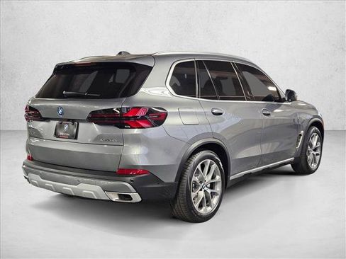 New 2026 BMW X5 xDrive50e w/ Parking Assistance Package image 2