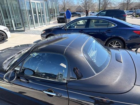 Used 2013 MAZDA MX-5 Miata Grand Touring w/ Premium Pkg RWD image 32