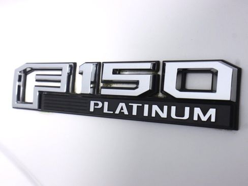 Used 2018 Ford F150 Platinum w/ Technology Package AWD/4WD image 46