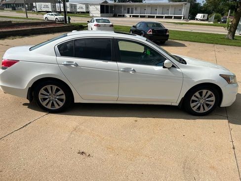 Used 2012 Honda Accord EX-L image 6