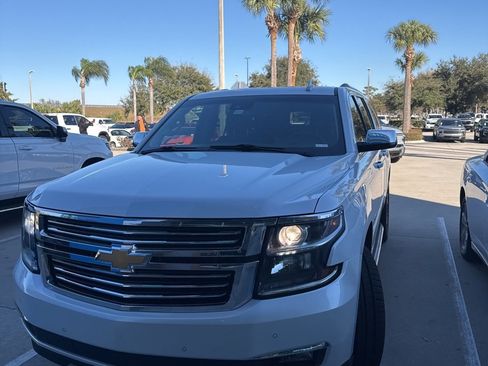 Used 2016 Chevrolet Suburban LTZ image 6