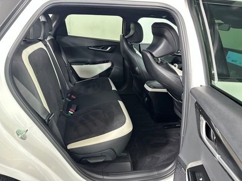 Used 2023 Kia EV6 GT-Line w/ GT-Line Suede Seat Package image 27
