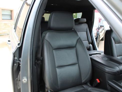 Used 2022 Chevrolet Tahoe LT image 41