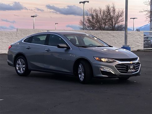 Used 2023 Chevrolet Malibu LT image 11