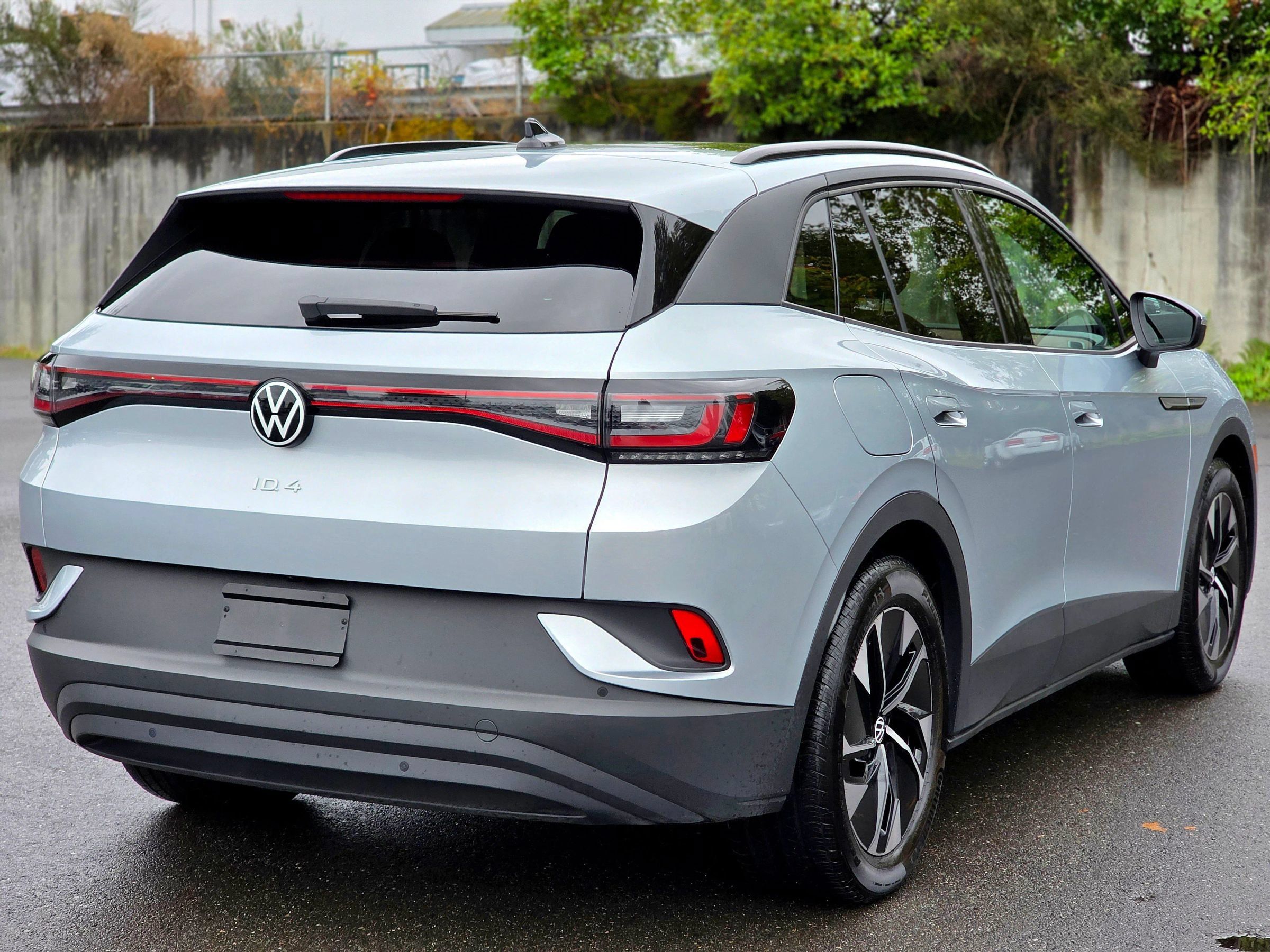 Used 2021 Volkswagen ID.4 Pro S RWD image 14