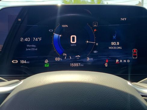 Used 2024 Chevrolet Blazer EV LT AWD/4WD image 29