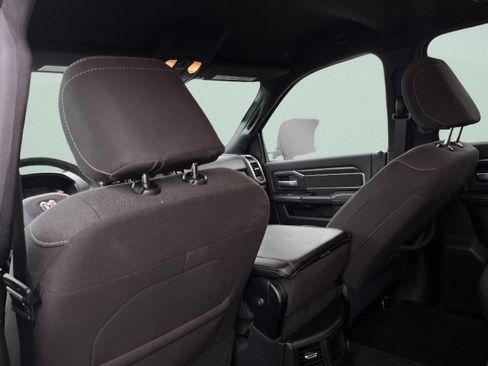 Used 2026 RAM 2500 Big Horn AWD/4WD image 21