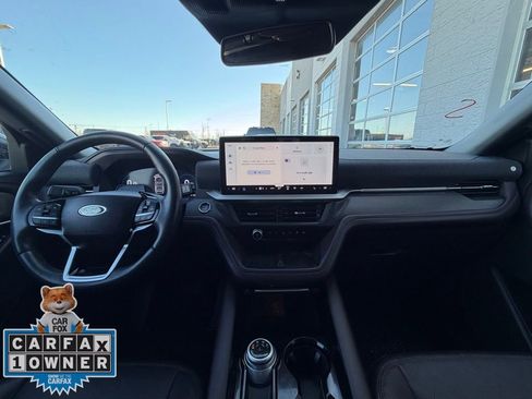 Used 2025 Ford Explorer Platinum image 27