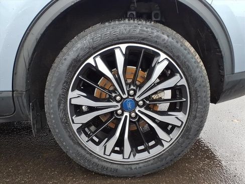 Certified 2022 Ford Escape SE w/ SE Sport Appearance Package AWD/4WD image 26