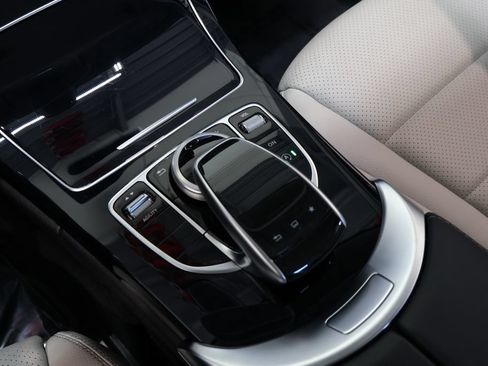 Used 2015 Mercedes-Benz C 300 4MATIC Sedan image 30