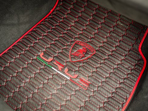 Used 2024 Lamborghini Urus Performante image 30