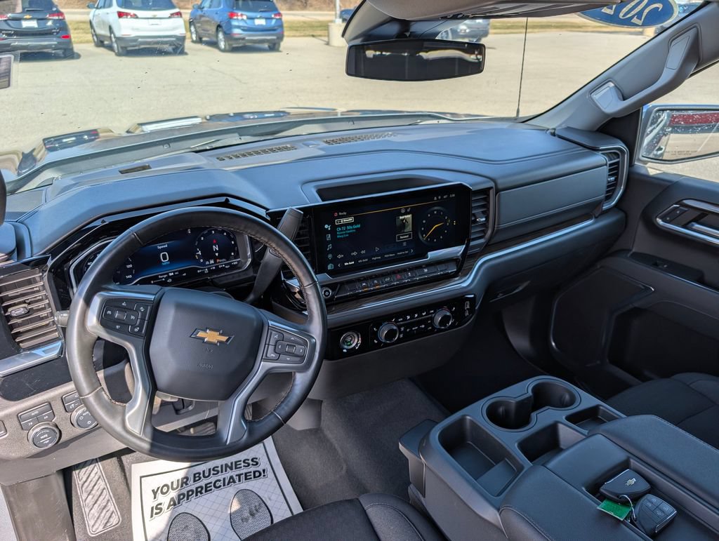 Certified 2024 Chevrolet Silverado 1500 LT AWD/4WD image 13