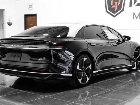 Used 2024 Lucid Air Touring AWD/4WD image 9