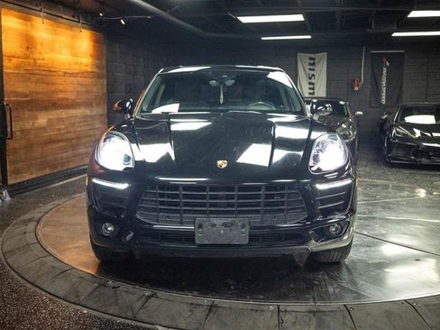 Used 2018 Porsche Macan AWD/4WD image 5