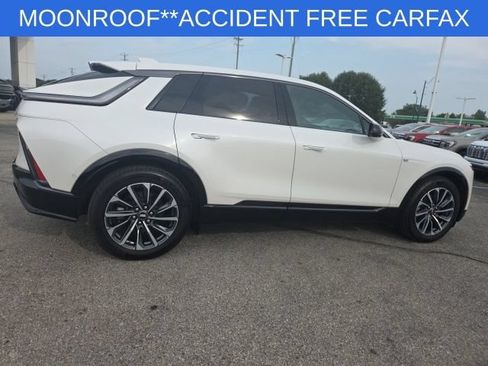 Used 2024 Cadillac Lyriq Sport RWD image 24