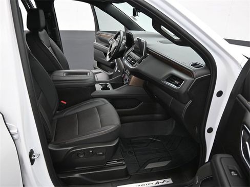 Used 2024 Chevrolet Tahoe High Country image 22