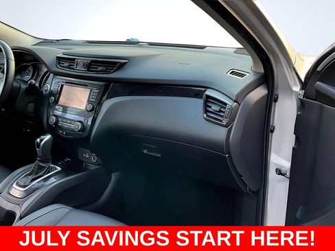 Used 2022 Nissan Rogue Sport SL AWD/4WD image 34