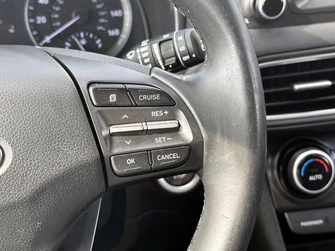 Used 2020 Hyundai Kona Limited AWD/4WD image 24