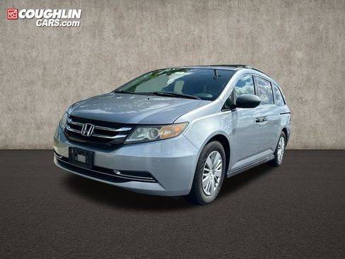 Used 2016 Honda Odyssey LX image 3