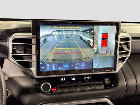 Used 2023 Toyota Tundra Platinum image 21
