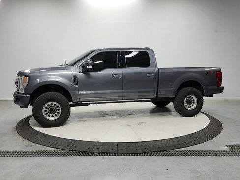 Used 2021 Ford F250 Platinum image 4