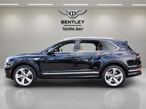 New 2025 Bentley Bentayga image 5