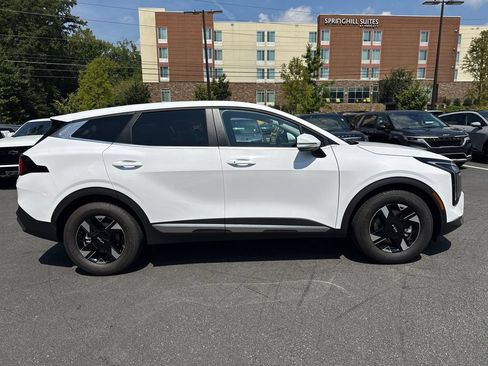 Used 2026 Kia Sportage LX w/ LX Convenience Package FWD image 5