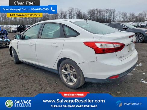 Used 2014 Ford Focus SE FWD image 3