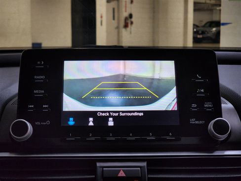 Used 2019 Honda Accord LX image 26