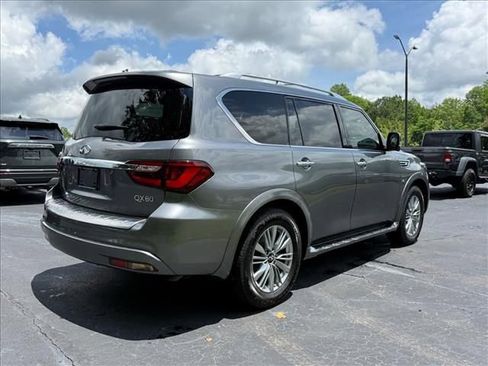 Used 2019 INFINITI QX80 Luxe w/ All-Season Package RWD image 4