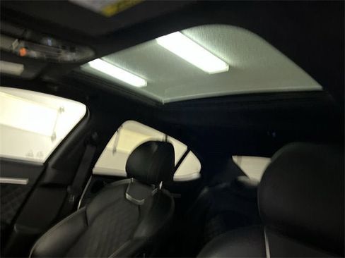 Used 2021 Genesis G70 3.3T w/ Sport Package image 19