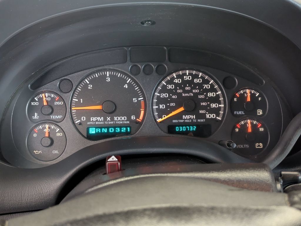 Used 2000 Chevrolet Blazer LS w/ LS Preferred Equipment Group AWD/4WD image 16