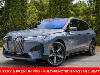 Used 2024 BMW iX xDrive50 w/ Premium Package AWD/4WD video 1