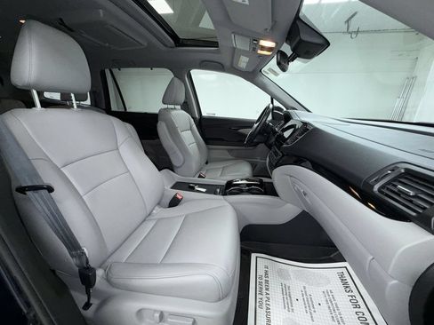 Used 2020 Honda Pilot Touring image 19