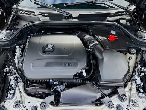 Used 2025 MINI Cooper S FWD image 32