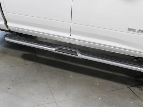 Used 2022 RAM 3500 Big Horn image 12