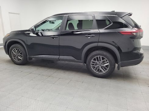 Used 2024 Nissan Rogue S FWD image 3
