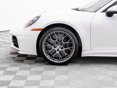 Used 2025 Porsche 911 Carrera S image 30