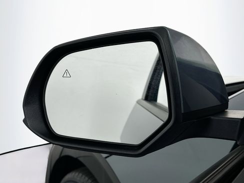 Used 2024 Hyundai Ioniq 5 SE image 16