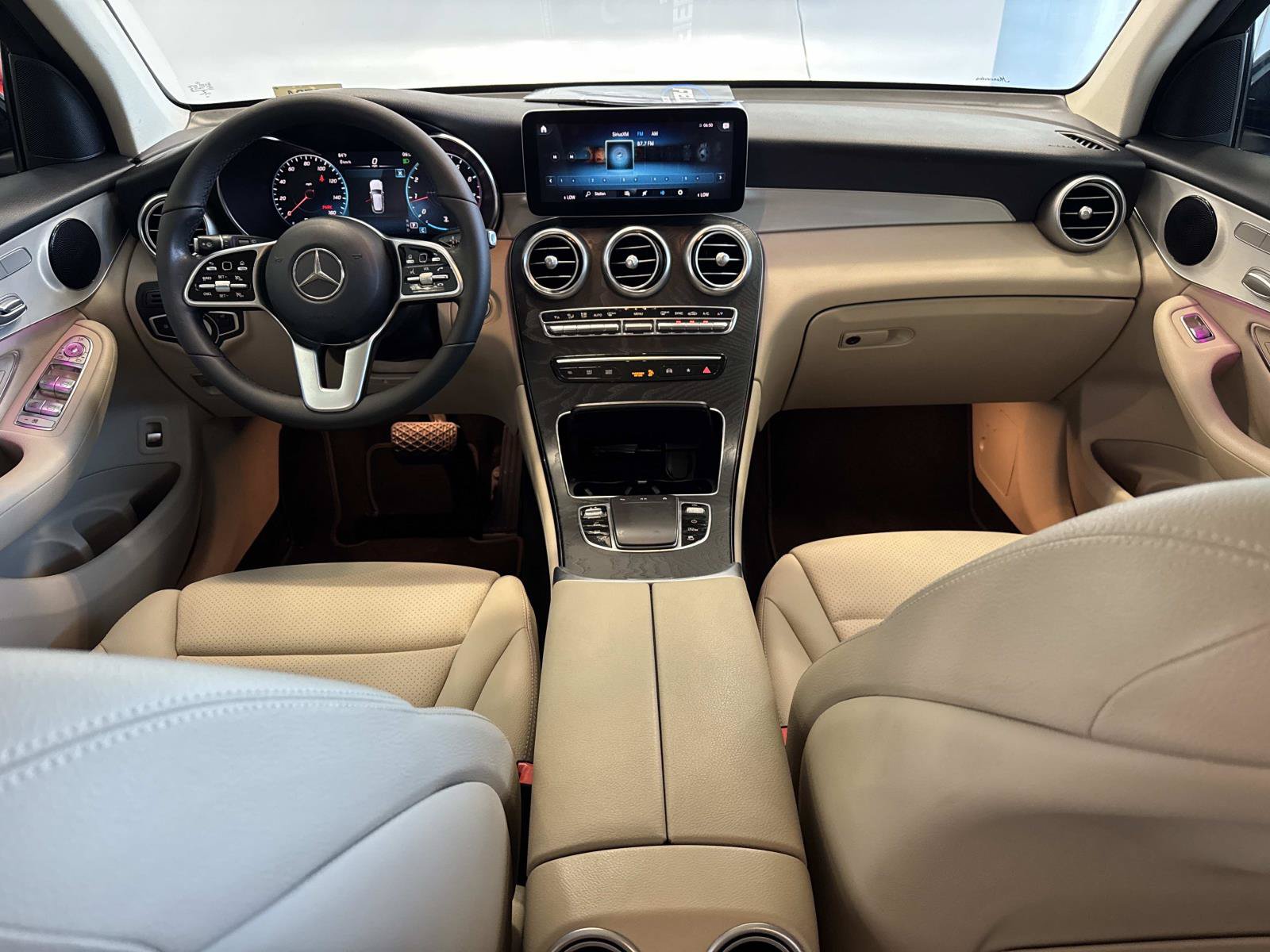 Certified 2022 Mercedes-Benz GLC 300 image 8
