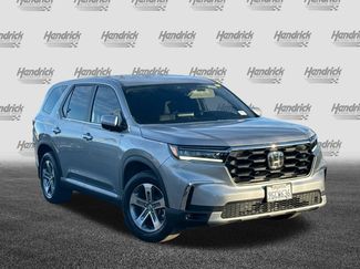 Used 2023 Honda Pilot EX-L video 2